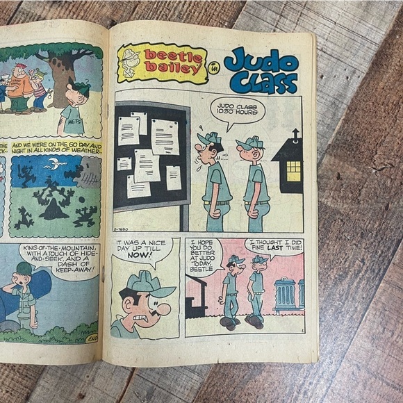 Vintage 60's 70's Dell Marvel Comics Group Charlton Comics Cartoon Comic Bundle - Picture 15 of 16